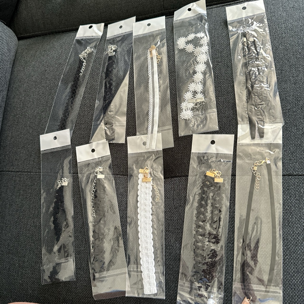 10 Brand New Chokers